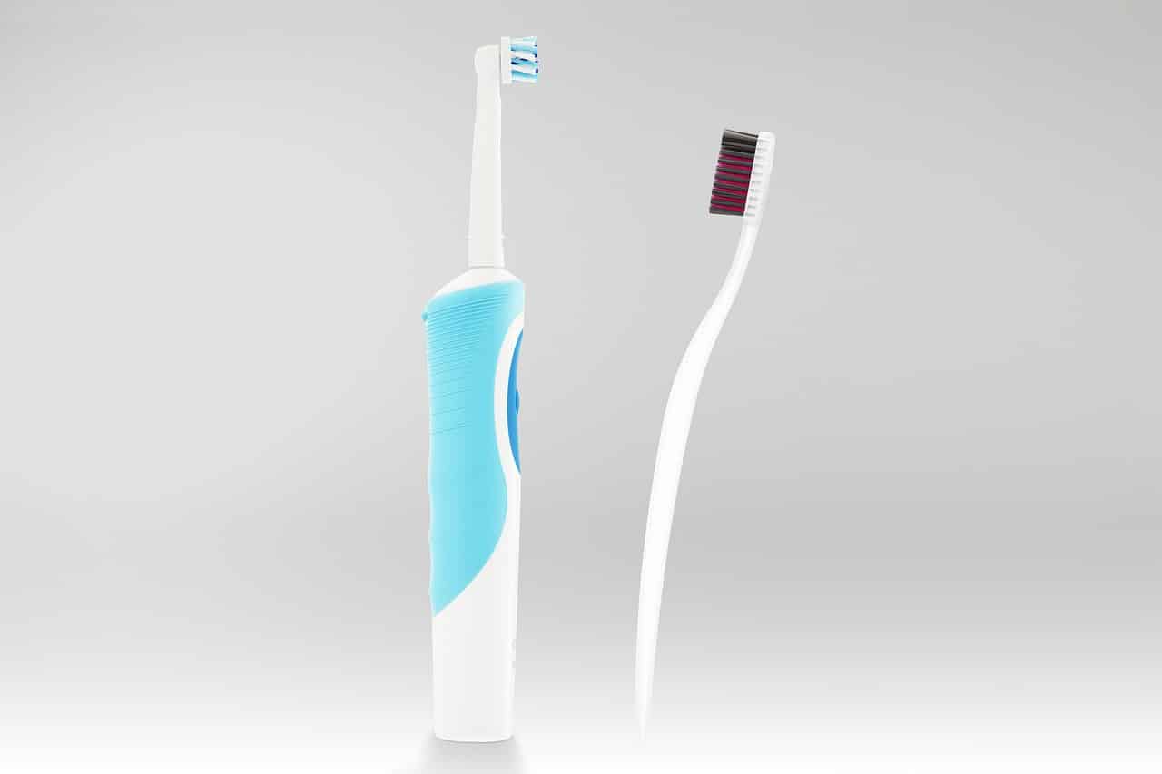 Electric and manual toothbrush